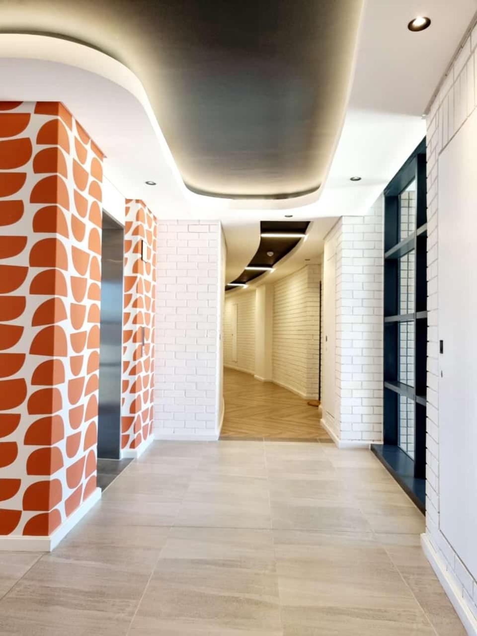 Apartment On Park By Smat